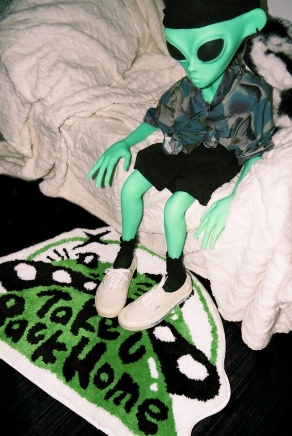 Take U Back Home UFO Carpet
